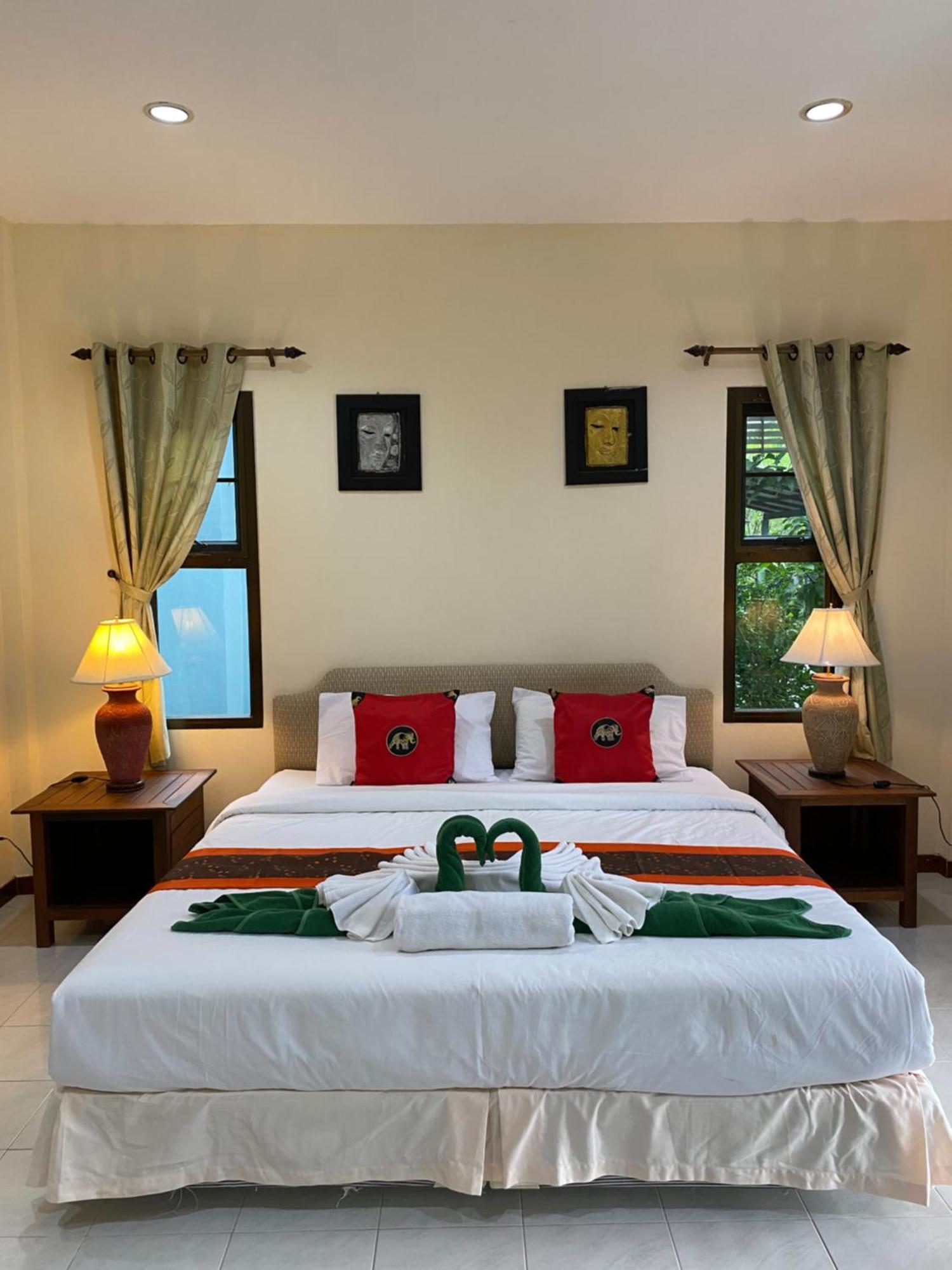 Cousin Resort Khao Lak Exterior foto