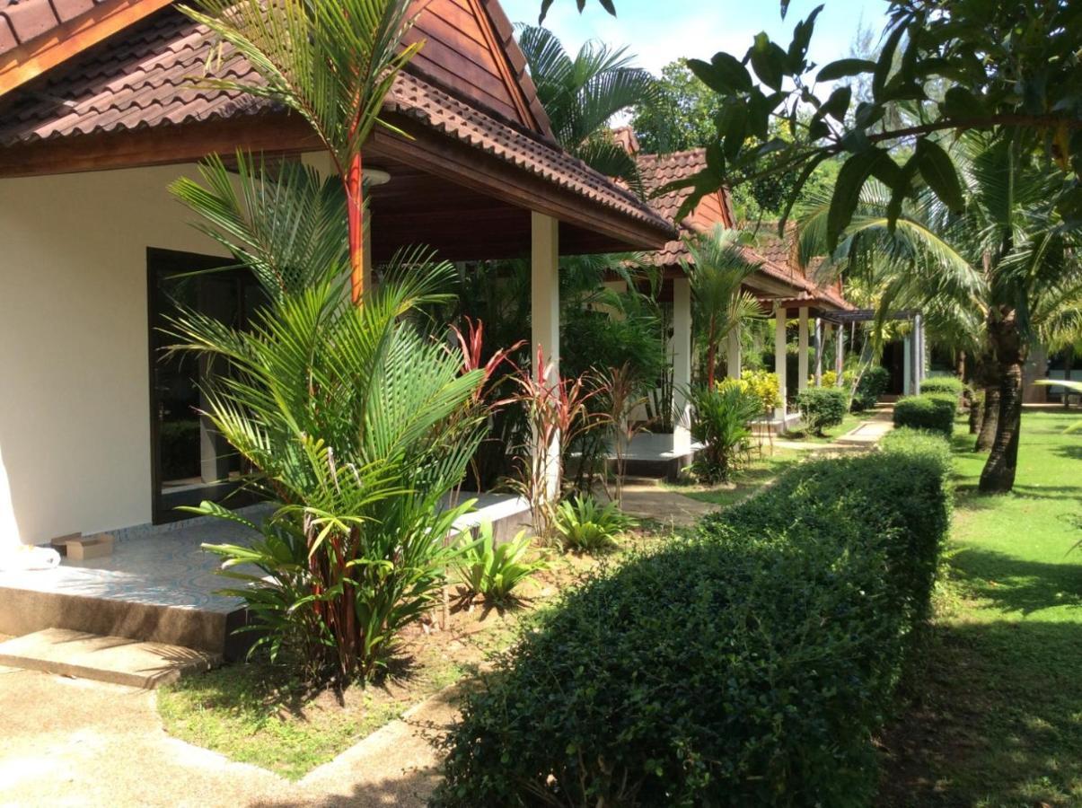 Cousin Resort Khao Lak Exterior foto